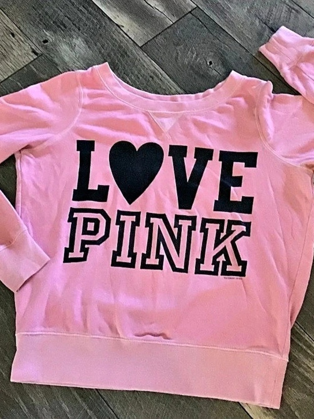 Victoria's Secret PINK Love Pink Logo Sweatshirt in Pink